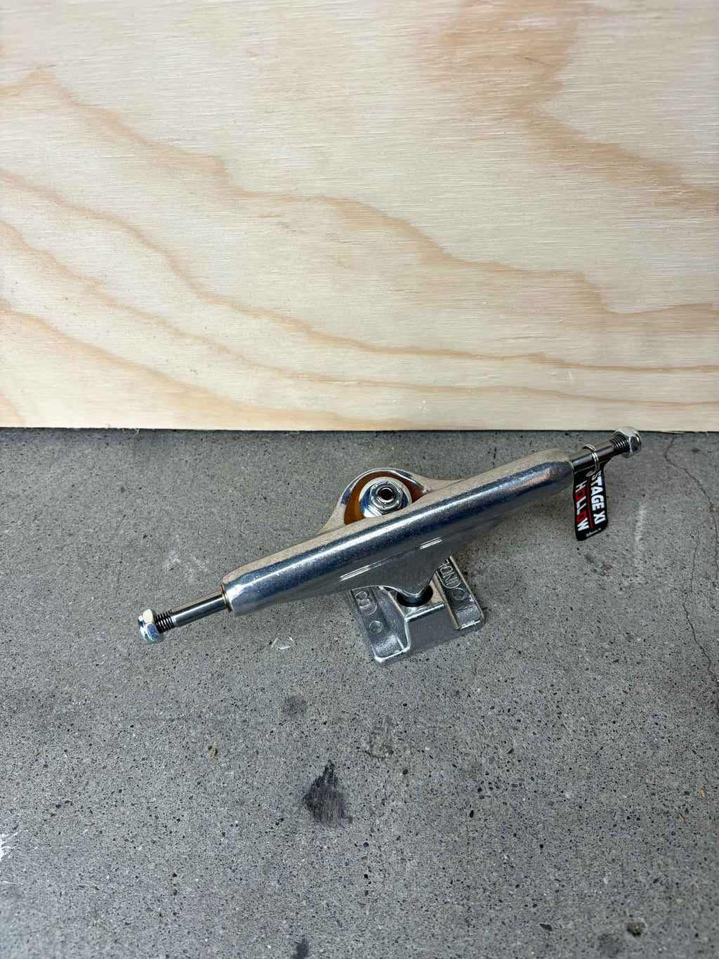Independent Stage 11 Hollow Trucks